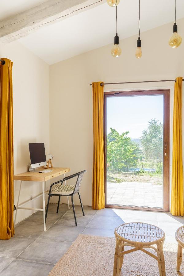 Lodges Park Castellet Provence - Gites Dans Les Vignes Aoc Bandol A 15 Min Des Plages Et Du Circuit Paul Ricard F1 Le Beausset Rom bilde