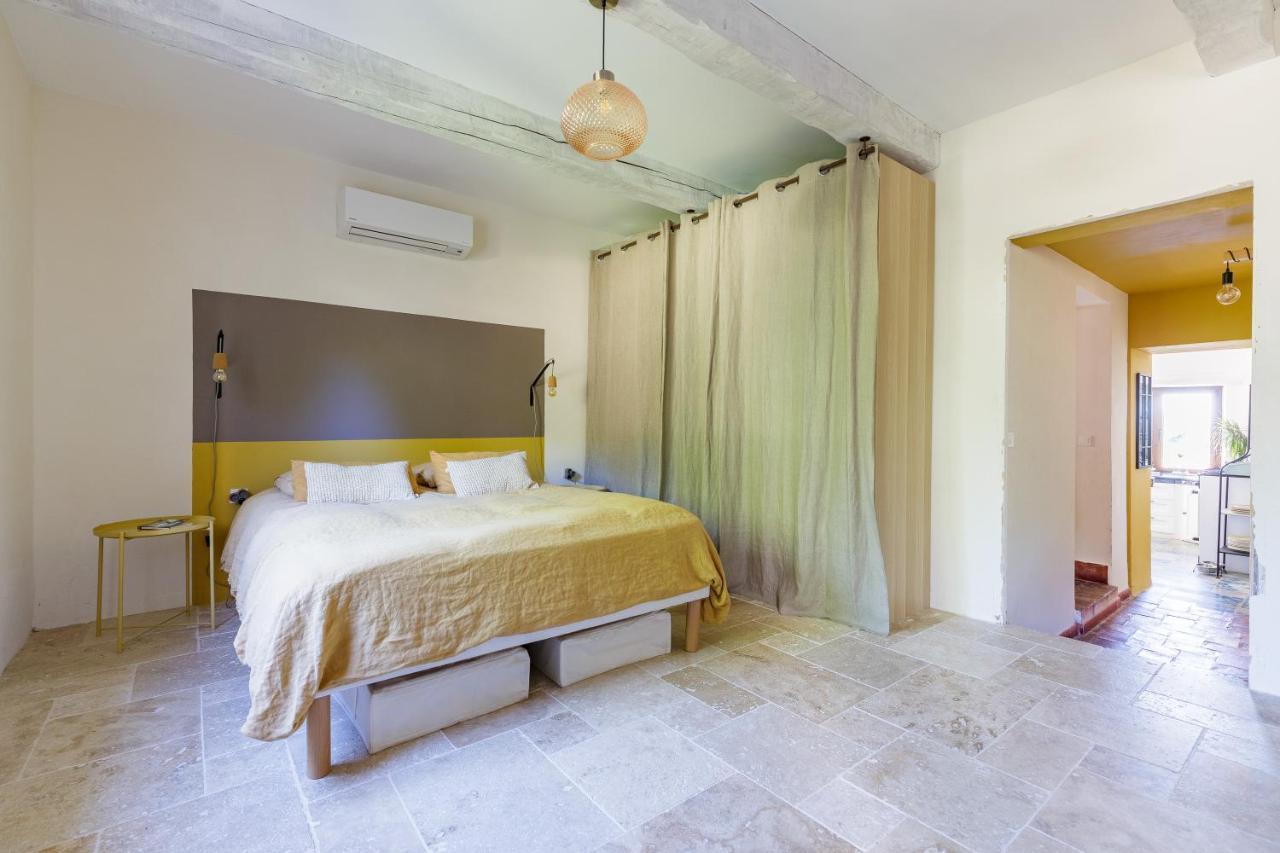 Lodges Park Castellet Provence - Gites Dans Les Vignes Aoc Bandol A 15 Min Des Plages Et Du Circuit Paul Ricard F1 Le Beausset Rom bilde